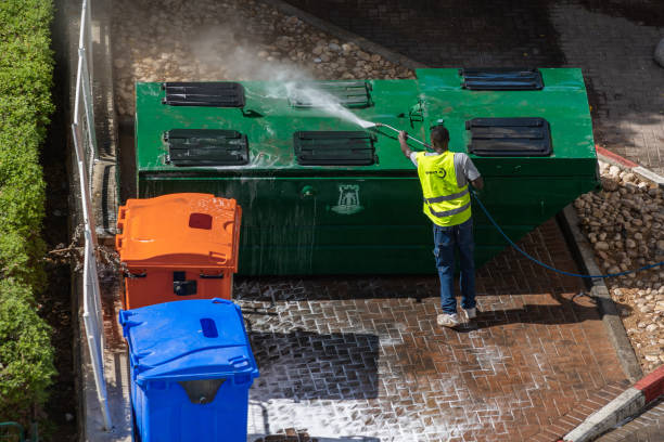 Best Deck Cleaning Services  in Mount Angel, OR